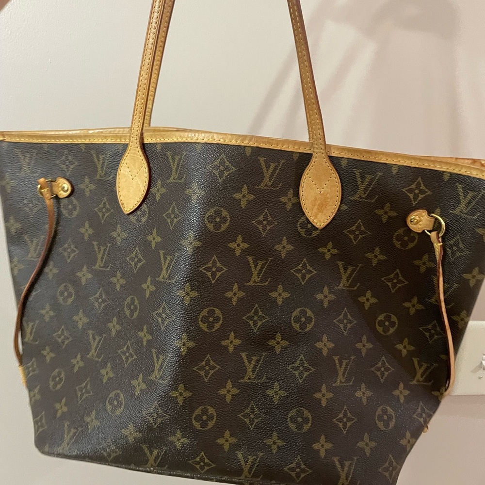 Louis Vuitton neverfull mm
